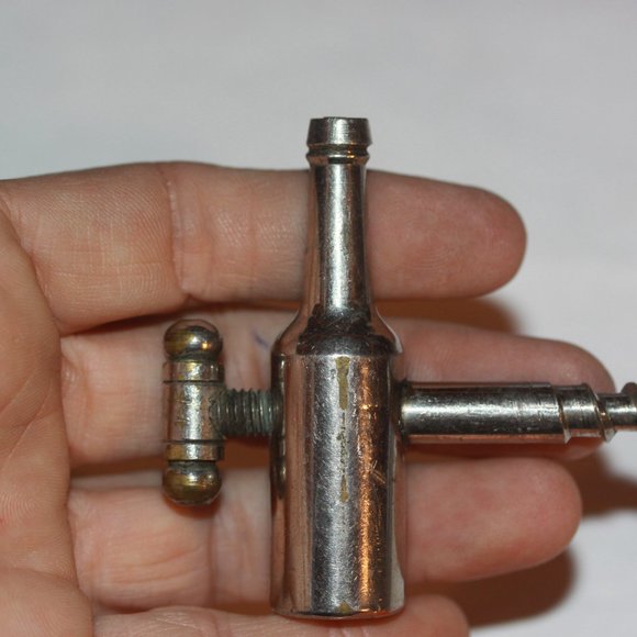 Vintage Bottle Shaped Bottle Opener Corkscrew Bar Tool Silver Tone - Picture 2 of 3